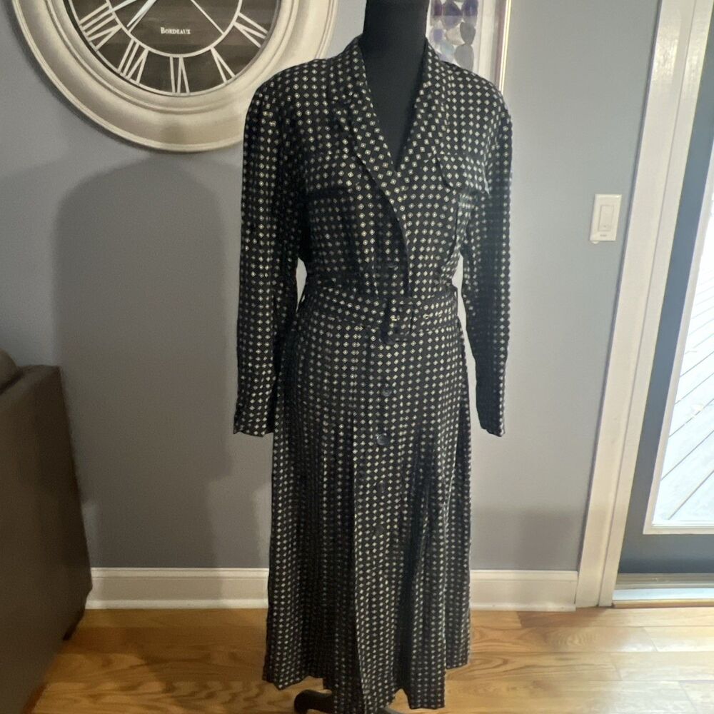 Vintage Soliloquy 100% Silk Black w/ Cream  Belted